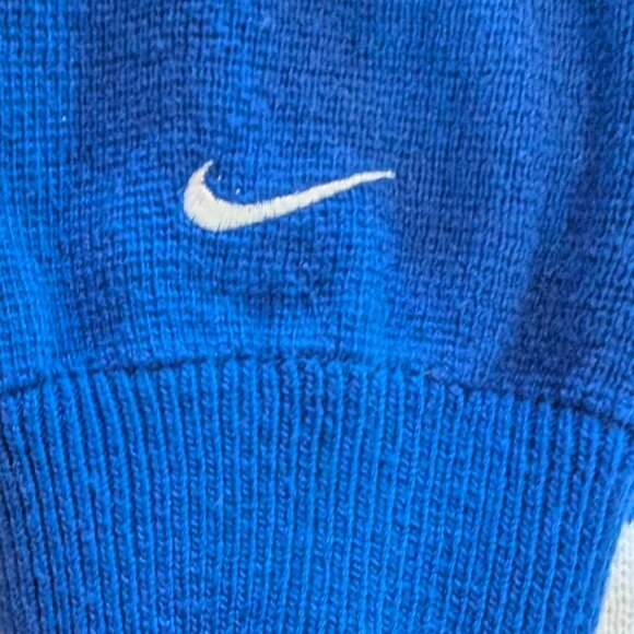 Vintage Nike Toronto Maple Leafs Sweater Made in Korea - Size XXL - Picture 6 of 6